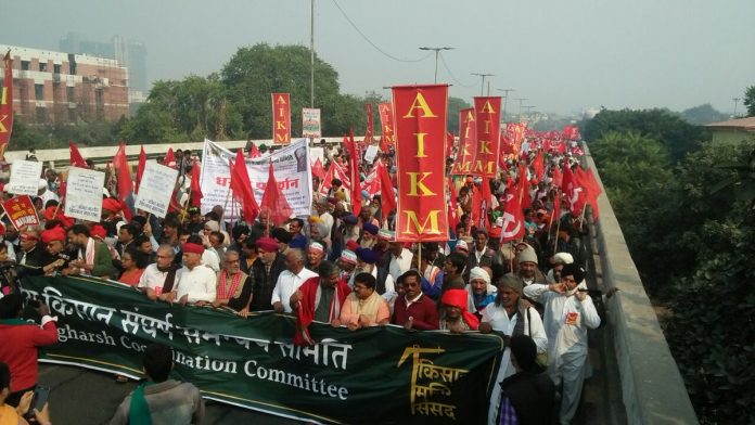 Latest news on farmers | Swaminathan Committee report | ThePrint.in Farmers protest in New Delhi