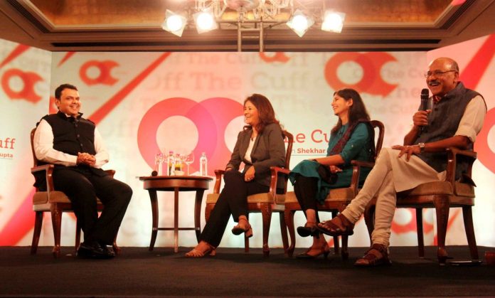 Latest news on politics | In favour of separate Vidarbha State | ThePrint Maharashtra Chief Minister Devendra Fadnavis (left) at the Off The Cuff event with contributing editor Mahrukh Inayet, associate editor Manasi Phadke and Editor-in-chief Shekhar Gupta (right)