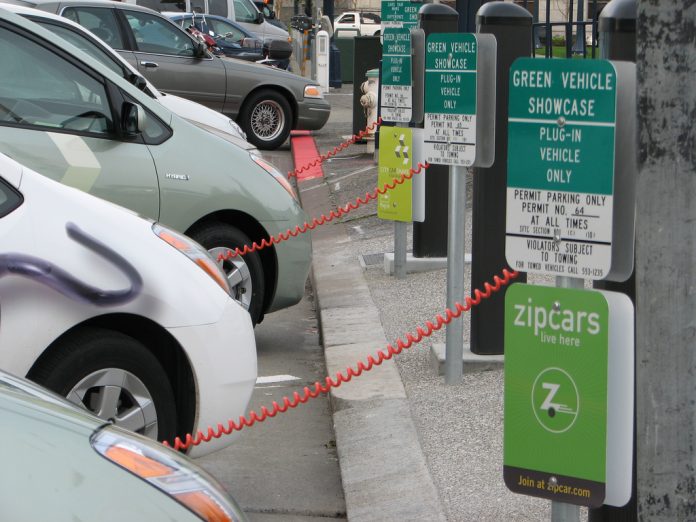 Latest news on electric cars | ThePrint.in Representational image of electric cars chargin