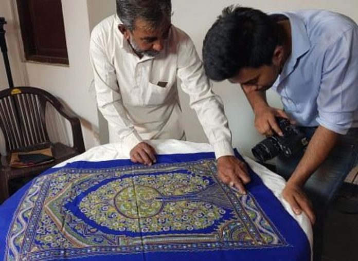 Latest news on economy | ThePrint Abdul Gafur Khatri with his Rogan art piece