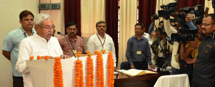 Latest news on Nitish Kumar | theprint.in Nitish Kumar taking oath as the member of the Bihar Legislative Council | Twitter | Nitish Kumar