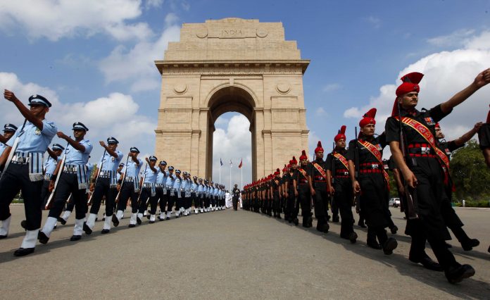 Latest news on Kargil Diwas | theprint.in Defence personnel pay tribute to Kargil martyrs at India Gate, New Delhi | Arvind Yadav/Hindustan Times via Getty Images