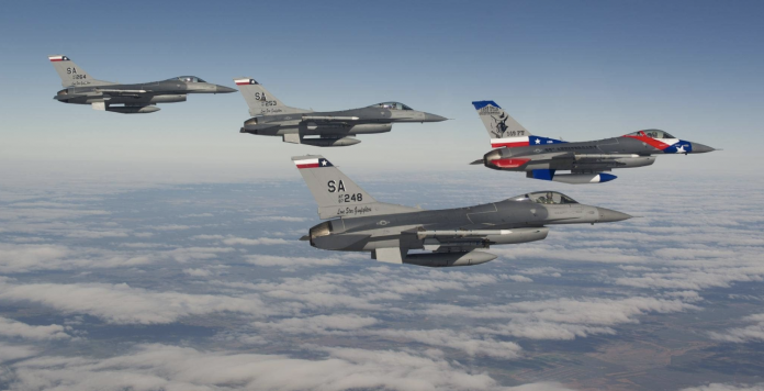 Martin F-16