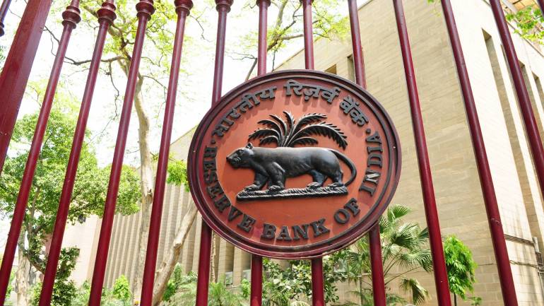 Economy Section 7 of RBI Act — Modi govt’s ‘secret weapon’ against the central bank
Mahua Venkatesh 31 October 2018