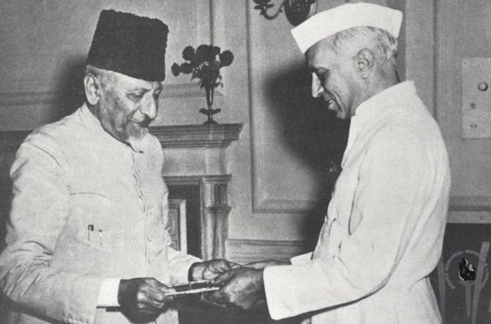 Latest news on Maulana Abul Kalam Azad | theprint.in (L) Maulana Abul Kalam Azad with (R) Jawaharlal Nehru