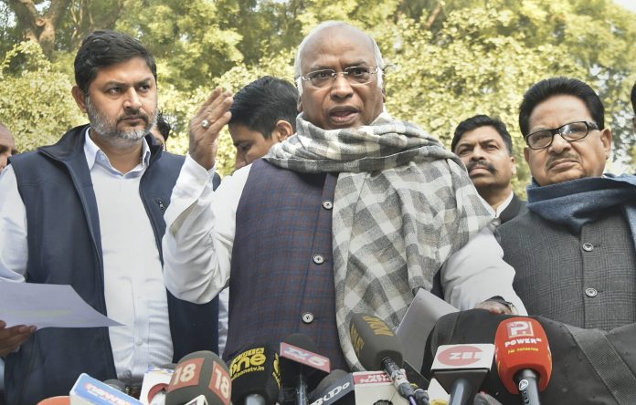 Latest news on Mallikarjun Kharge | ThePrint File photo of Senior Congress leader Mallikarjun Kharge (C) | PTI