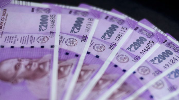 Two thousand rupee banknotes | Dhiraj Singh/Bloomberg