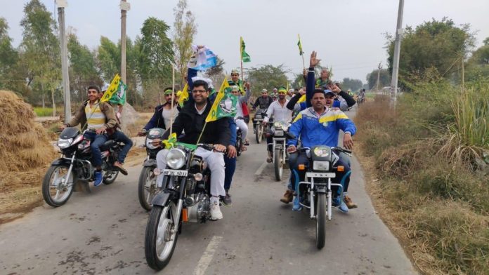 Latest news on Jind bypoll | ThePrint INLD supporters before the Jind bypoll | @Dchautala/Twitter