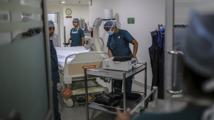 Nurses at work in a Chennai hospital (representational image) | Dhiraj Singh/Bloomberg