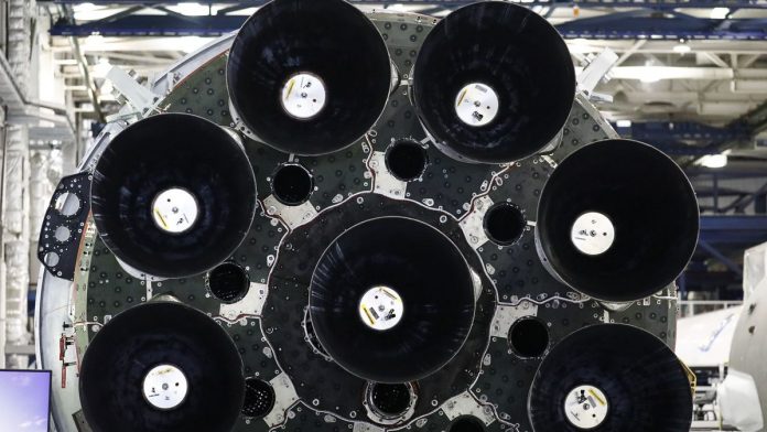 SpaceX Just Launched Israel's Lunar Lander off to the Moon