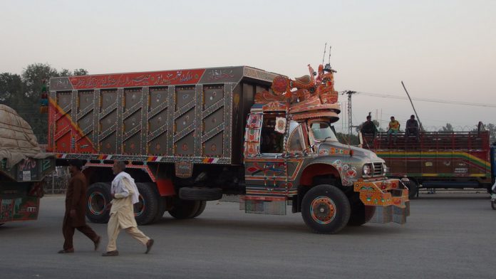 India-Pakistan trade | ThePrint.in Trucks at the Wagah border