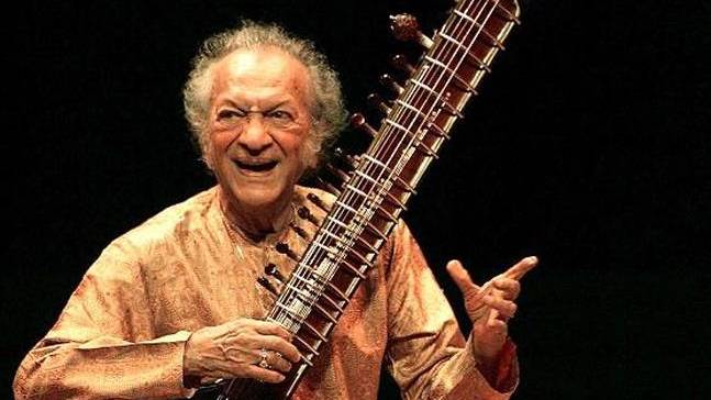 Pandit Ravi Shankar | @joybhattacharj/Twitter