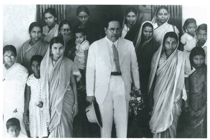 Bhim Rao Ambedkar with female delegates of the Scheduled Castes Federation at the Nagpur Conference in 1942 | Commons