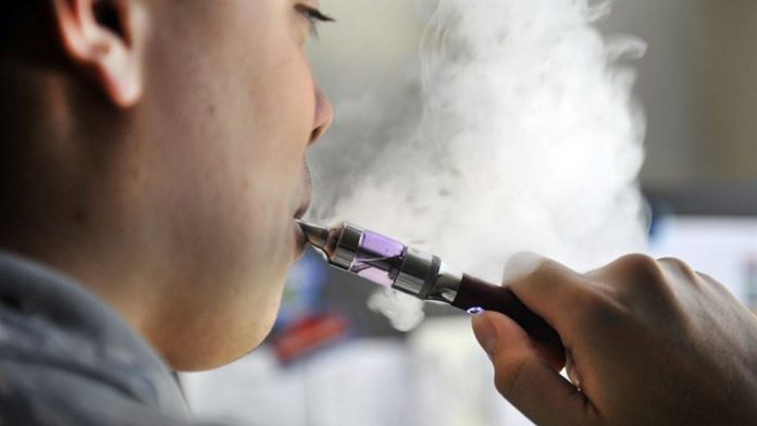 E-CIGARETTES