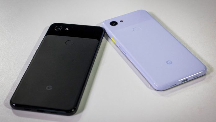 **EMBARGOED: MAY 7TH UNTIL AFTER PHONE IS ANNOUNCED.**