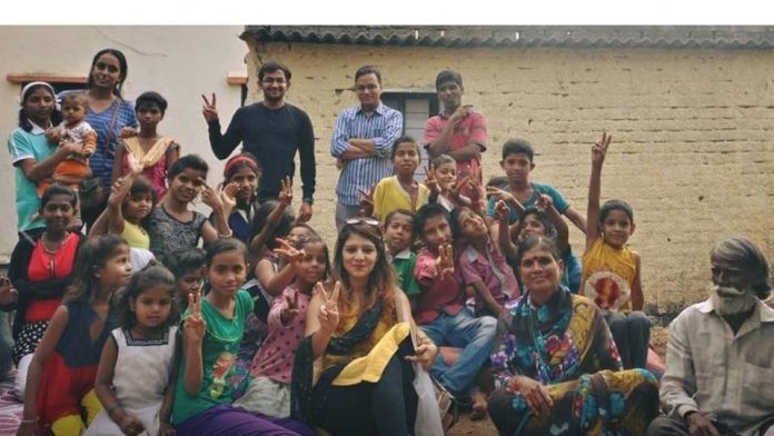 hok The goal of 'Humans of Kashmir' is to make the world shed the “stonepelter stereotype” often associated with Kashmiris