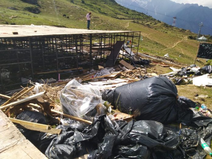 Auli 3 The garbage left after the marriage ceremony