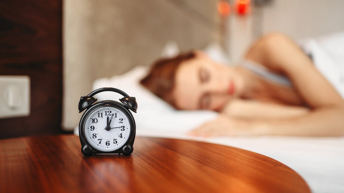 Ahora, dormir más de 6,5 horas por noche se ha relacionado con el deterioro cognitivo