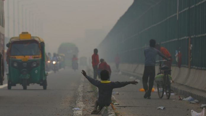 Thick smog in Delhi the day after Diwali 2021 | Suraj Singh Bisht | ThePrint